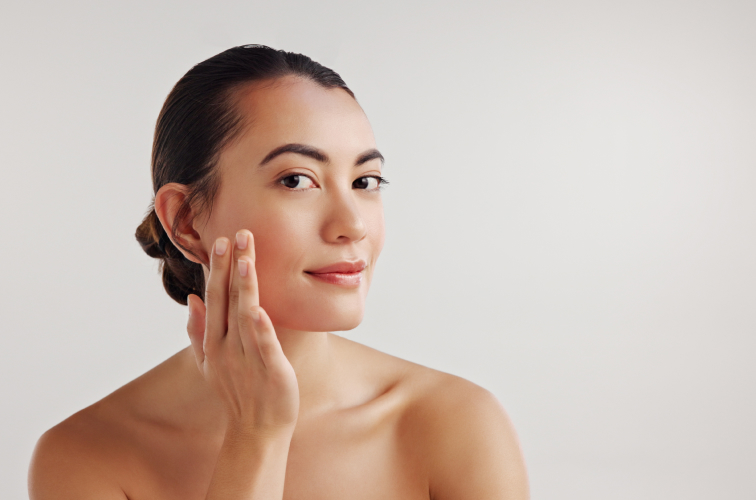 Hydrater sa peau avant un traitement laser