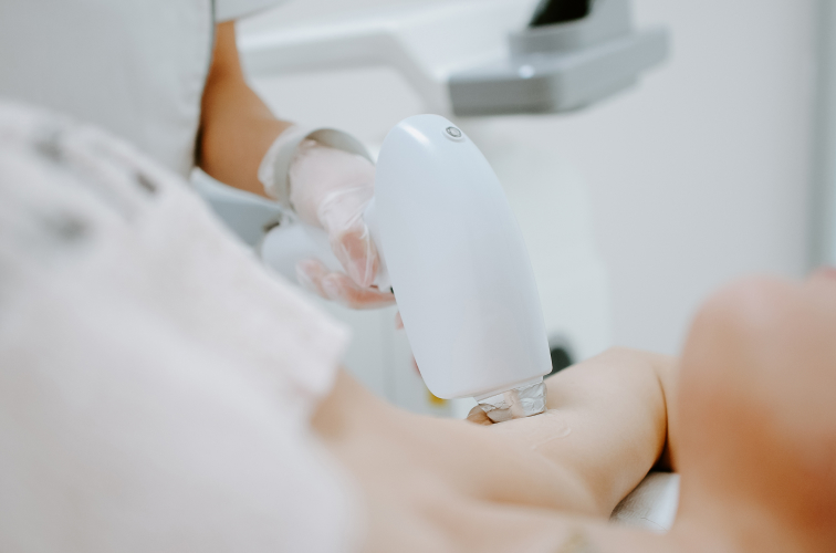 Epilation laser | Dr Aida Cheriet | Paris